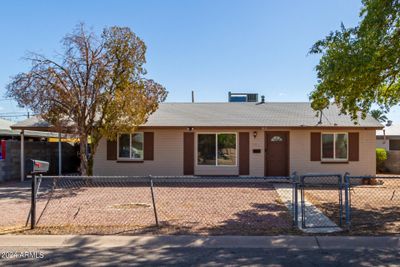 3831 W Avalon Drive, House other with 3 bedrooms, 2 bathrooms and null parking in Phoenix AZ | Image 1