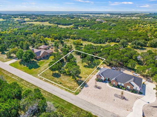 8032 Leven Links St, Cleburne, TX, 76033-8969 | Card Image