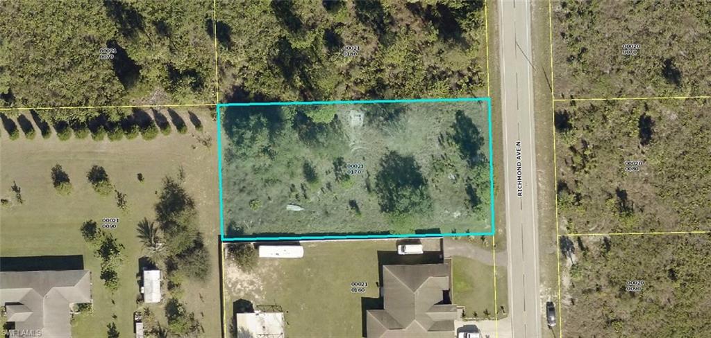 Land in LEHIGH ACRES
