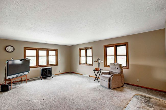 30888 Us Highway 20, House other with 3 bedrooms, 2 bathrooms and null parking in New Carlisle IN | Image 8