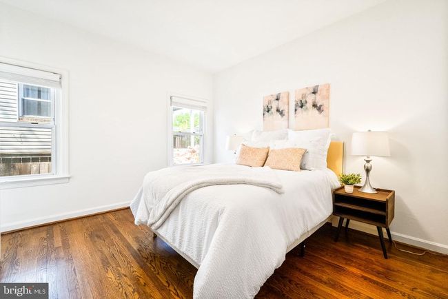 319 Hume Ave, Home with 2 bedrooms, 2 bathrooms and null parking in ALEXANDRIA VA | Image 7