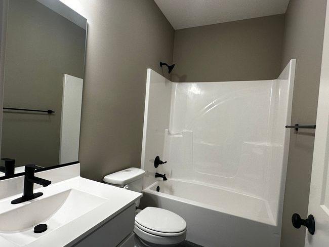 2523 Marble Rd, House other with 3 bedrooms, 3 bathrooms and 2 parking in Normal IL | Image 18
