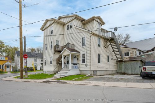 432 Barrie St, Kingston, ON, K7K3T9 | Card Image