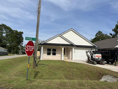 69 Owen St, Niceville, FL, 32578-8053 | Card Image