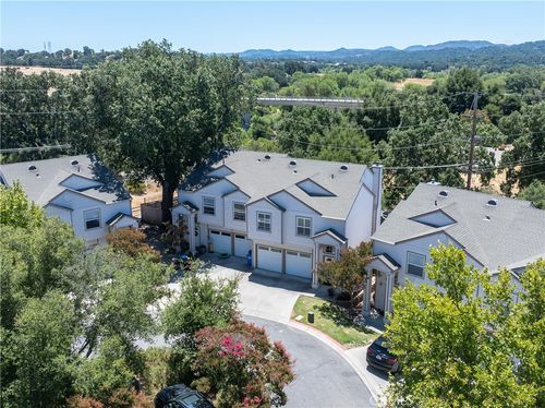 30 Corrietta Ct, Templeton, CA, 93465-5133 | Card Image