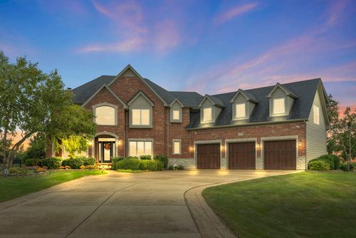 5085 Half Round Rd, Oswego, IL, 60543-8161 | Card Image