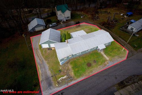 543 Meade St, Tyrone, PA, 16686-2439 | Card Image