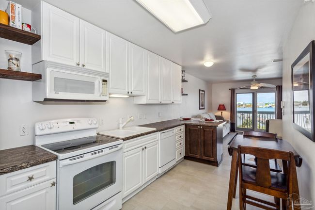 APT-7B - 16310 Perdido Key Dr, Condo with 2 bedrooms, 2 bathrooms and null parking in Pensacola FL | Image 15