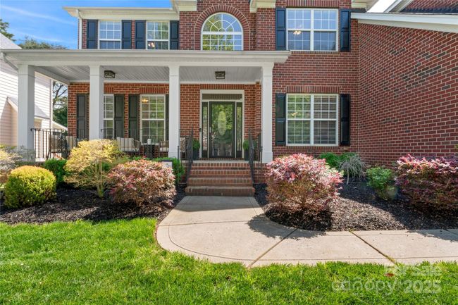 9715 Aragorn Ln Nw, House other with 5 bedrooms, 4 bathrooms and null parking in Charlotte NC | Image 4