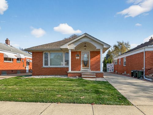 9949 Sterling Ave, Allen Park, MI, 48101-1330 | Card Image