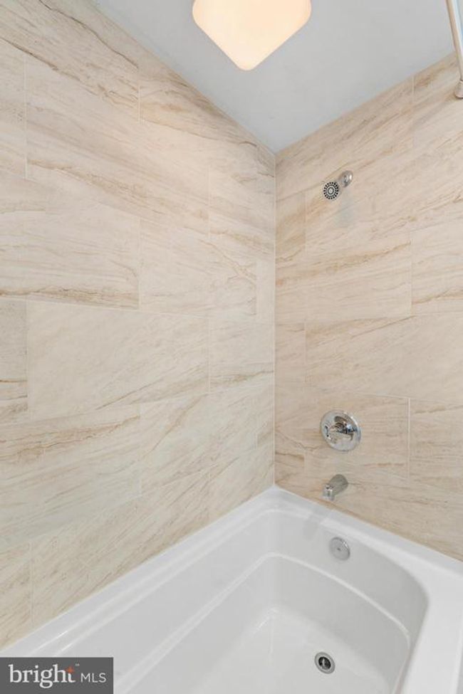11 Helluva Hill Ln, House other with 3 bedrooms, 3 bathrooms and null parking in GLEN MILLS PA | Image 25