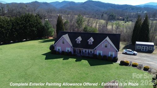 130 Crestview St, Canton, NC, 28716-4882 | Card Image