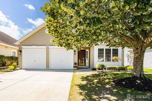 36 Congressional Rd, Jackson, NJ, 08527-4018 | Card Image