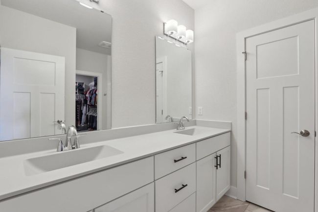 N75W17799 Woody Lane, House other with 4 bedrooms, 2 bathrooms and null parking in Menomonee Falls WI | Image 40