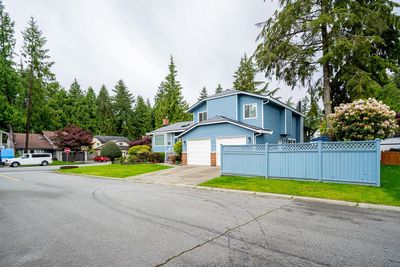 11775 Chateau Wynd, House other with 6 bedrooms, 3 bathrooms and 4 parking in Delta BC | Image 2