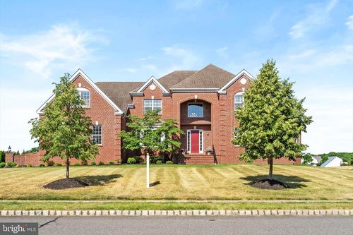 17 Belmont Cir, COLUMBUS, NJ, 08022-9713 | Card Image