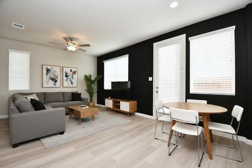 4212 Lyons Fall Ln, Houston, TX, 77080-1135 | Card Image