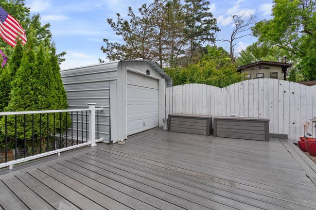 Large shed for all the deck and pool equipment | Image 9