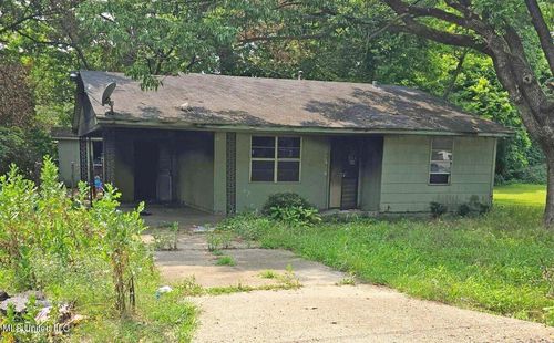 437 2nd St, Greenville, MS, 38701-4850 | Card Image
