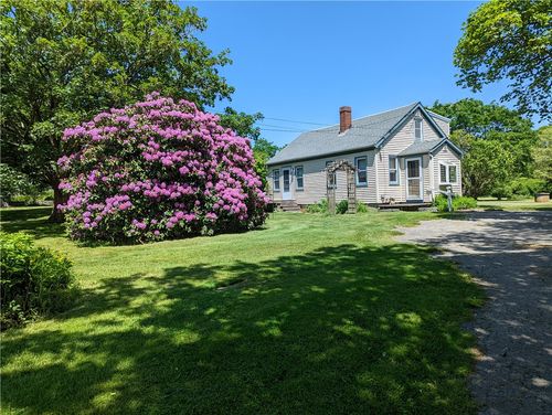 138 Willow Ave, Little Compton, RI, 02837-1535 | Card Image