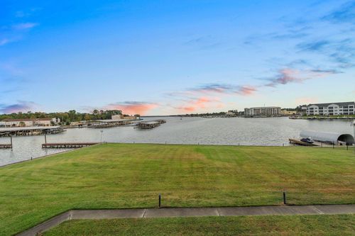 unit-233b-15575 Marina Dr, Montgomery, TX, 77356-2864 | Card Image