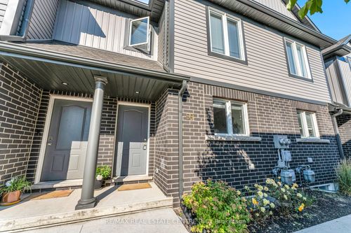 59-7768 Ascot Cir, Niagara Falls, ON, L2H3P9 | Card Image