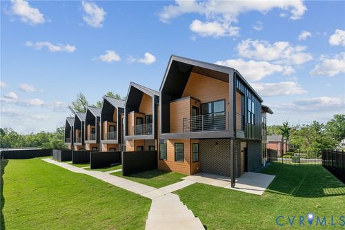 1621 Pulaski St, Richmond, VA, 23222-4046 | Card Image