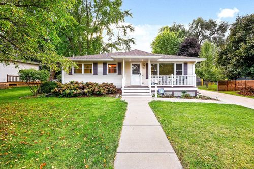 622 N Harrison Street, Stoughton, WI, 53589 | Card Image