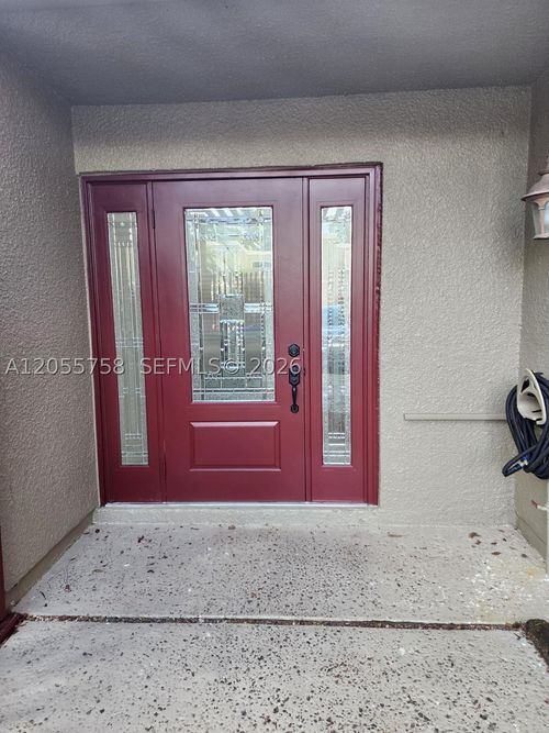 1-11130 N Lakeview Dr, Pembroke Pines, FL, 33026-3006 | Card Image