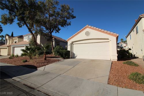 1629 British Cup Dr, Las Vegas, NV, 89117-0803 | Card Image