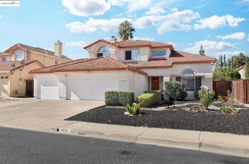 4816 Chism Way, Antioch, CA, 94531-8122 | Card Image