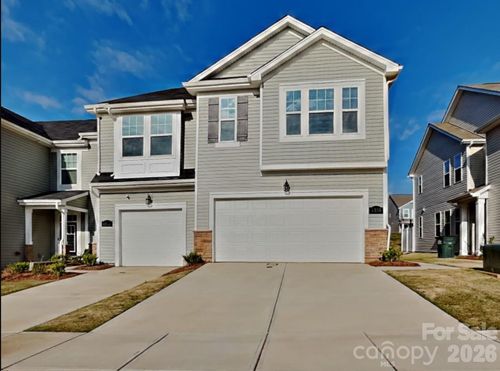 5608 Axil Ln, Charlotte, NC, 28269-3876 | Card Image