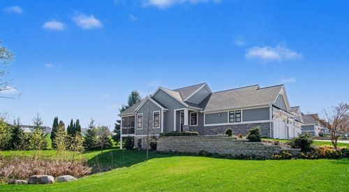 1-2424 Ravines Trail Dr Sw, Byron Center, MI, 49315-7406 | Card Image