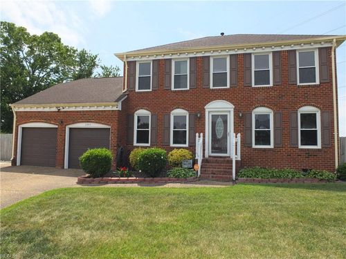 3245 Glastonbury Dr, Virginia Beach, VA, 23453-5554 | Card Image