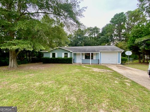 301 New Circle Dr, Byron, GA, 31008-7249 | Card Image