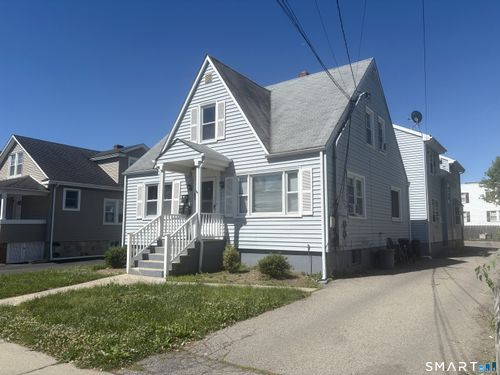 251 Seaside Ave, Stamford, CT, 06902-5418 | Card Image