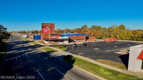 27020 Michigan Ave, Inkster, MI, 48141-2332 | Card Image