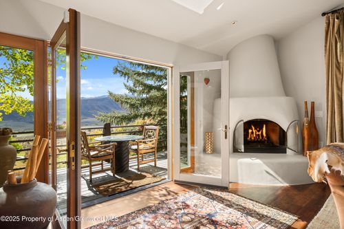 189 Light Hill Rd, Snowmass, CO, 81654-9217 | Card Image