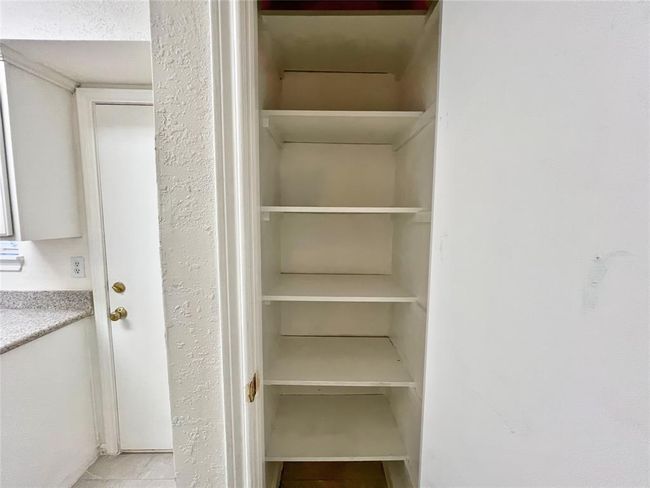 Pantry | Image 11