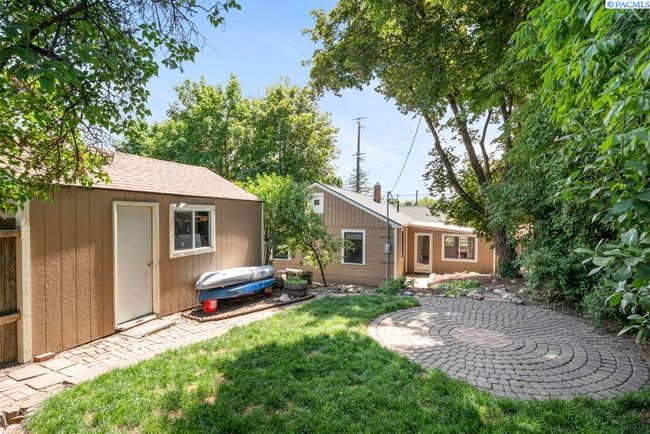 312 Nw Harrison St, Home with 2 bedrooms, 2 bathrooms and null parking in Pullman WA | Image 16
