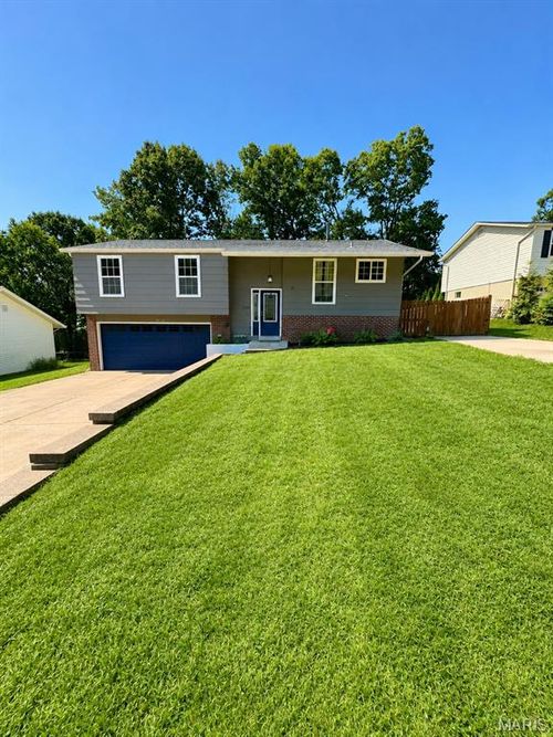 2166 Catlin Ct, Barnhart, MO, 63012-1246 | Card Image