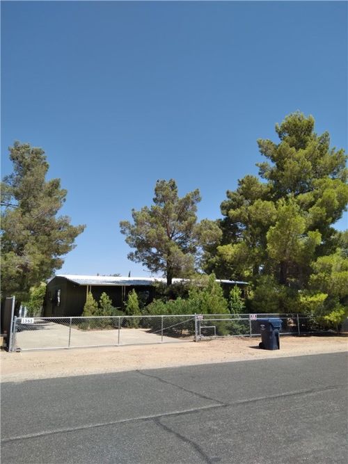 1365 E Mcvicar Ave, Kingman, AZ, 86409-1368 | Card Image
