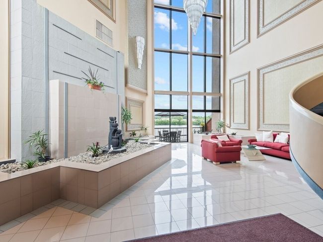 APT-831 - 65 Lake Ave, Condo with 2 bedrooms, 2 bathrooms and 1 parking in Worcester MA | Image 5