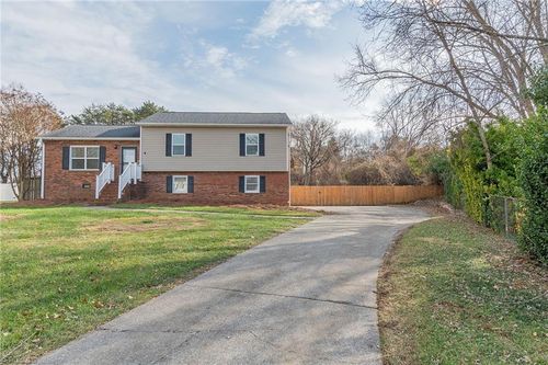 5205 Bienard Court, Walkertown, NC, 27051 | Card Image