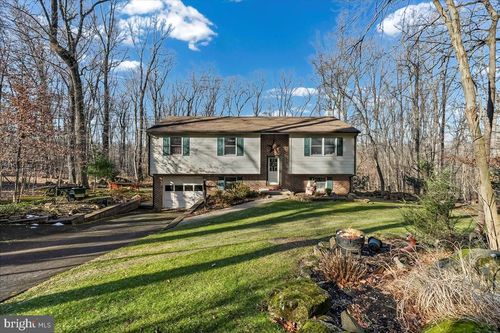 43 Maria Ln, SCHWENKSVILLE, PA, 19473-1674 | Card Image