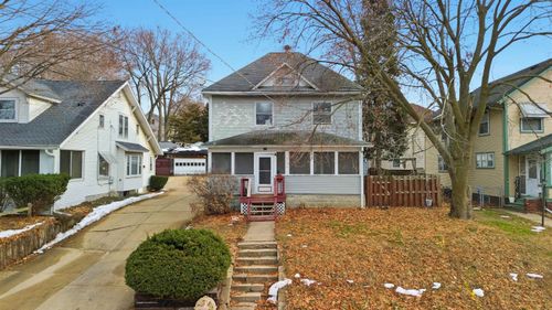 520 S Ottawa Ave, DIXON, IL, 61021-3767 | Card Image