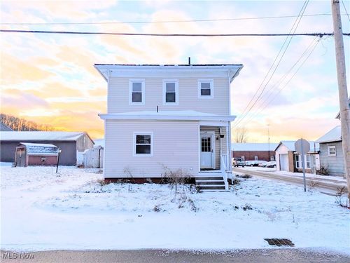 117 N Market St, Waynesburg, OH, 44688-8705 | Card Image