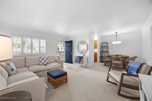 204-766 Central Ave, NAPLES, FL, 34102-6041 | Card Image