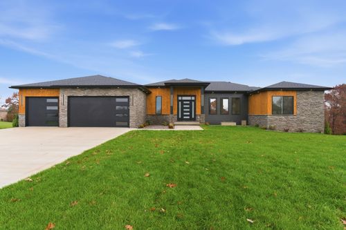 318 Sunset Dr, Chestnutridge, MO, 65630-7500 | Card Image