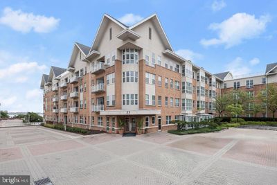 331 - 23 Pierside Drive, Condo with 2 bedrooms, 2 bathrooms and null parking in BALTIMORE MD | Image 2